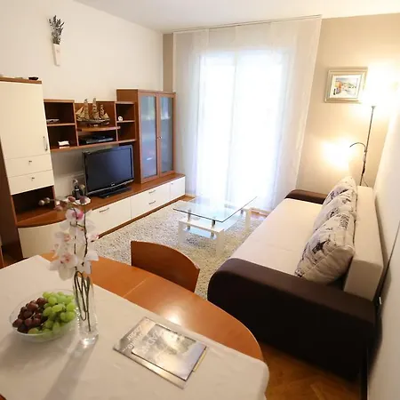 Navigare Apartment